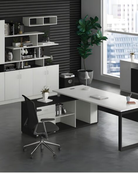Pyramid Modern desk